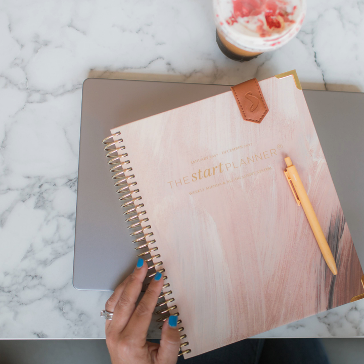 2027 STARTplanner® Annual Weekly Dated — Spiral Bound