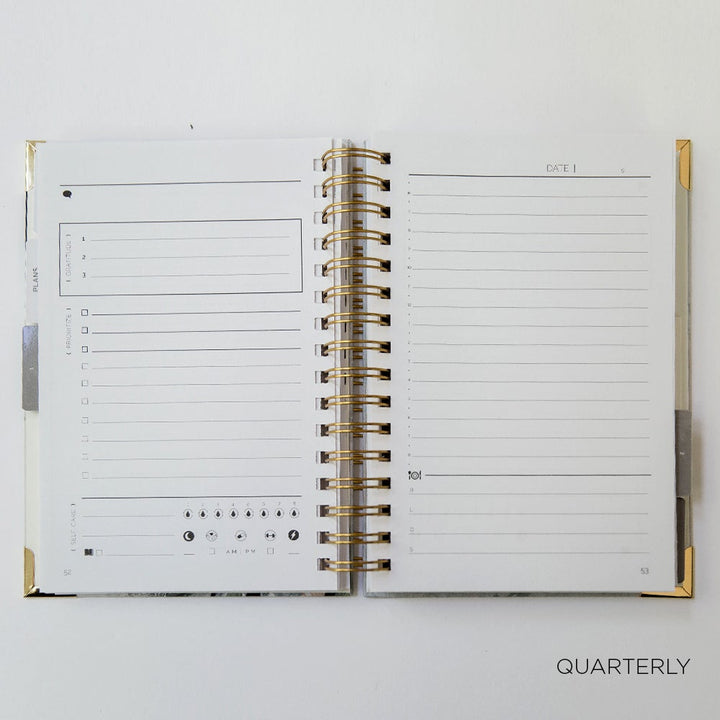 The STARTplanner Quarterly Undated - Charcoal